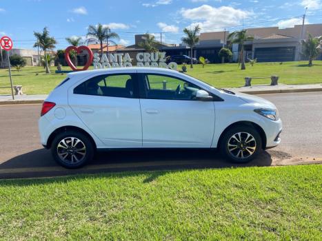 CHEVROLET Onix Hatch 1.4 4P FLEX LTZ, Foto 2