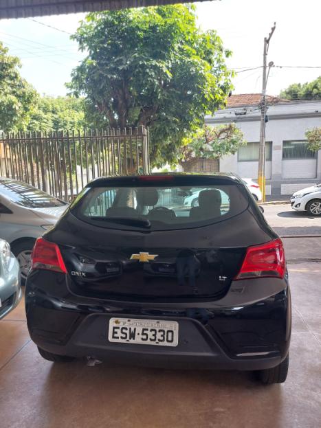 CHEVROLET Onix Hatch 1.0 4P FLEX LT, Foto 3