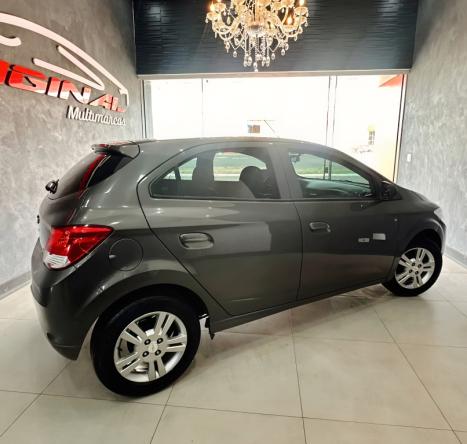 CHEVROLET Onix Hatch 1.0 4P FLEX LT, Foto 2