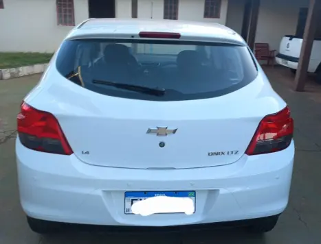 CHEVROLET Onix Hatch 1.4 4P FLEX LTZ, Foto 4