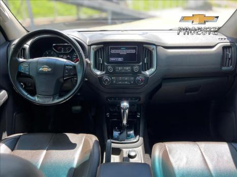 CHEVROLET S10 2.8 12V HIGH COUNTRY CABINE DUPLA 4X4 TURBO DIESEL AUTOMTICO, Foto 4