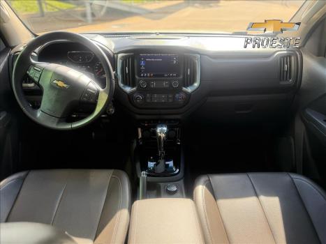 CHEVROLET S10 2.8 12V HIGH COUNTRY CABINE DUPLA 4X4 TURBO DIESEL AUTOMTICO, Foto 4