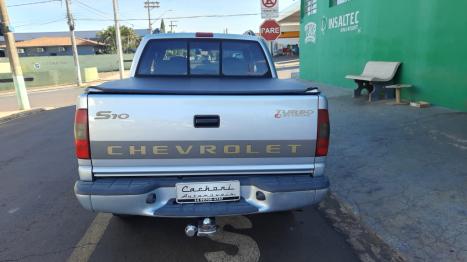 CHEVROLET S10 2.8 12V EXECUTIVE CABINE DUPLA  4X4 TURBO DIESEL, Foto 4