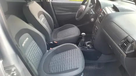 FIAT Idea 1.8 16V 4P ADVENTURE FLEX, Foto 8
