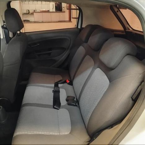 FIAT Punto 1.6 16V 4P ESSENCE FLEX, Foto 10