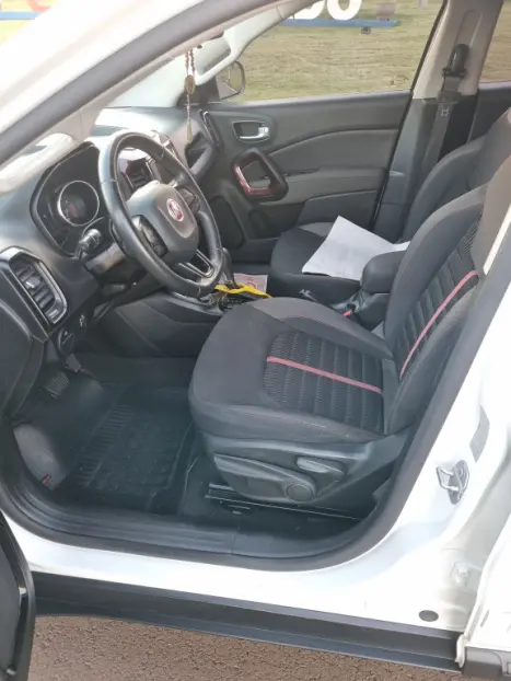 FIAT Toro 1.8 16V 4P FLEX FREEDOM ROAD AUTOMTICO, Foto 9