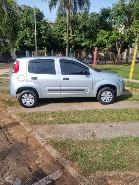 FIAT Uno 1.0 4P FLEX VIVACE EVO, Foto 1