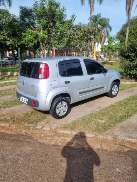 FIAT Uno 1.0 4P FLEX VIVACE EVO, Foto 3