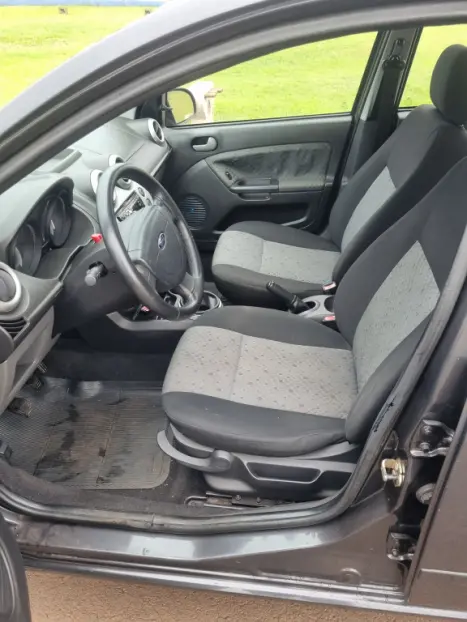 FORD Fiesta Hatch 1.6 4P CLASS FLEX, Foto 9