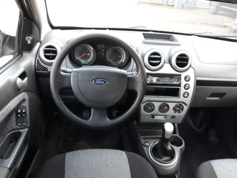 FORD Fiesta Sedan 1.6 4P FLEX, Foto 5