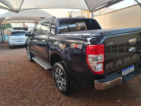 FORD Ranger 3.2 20V CABINE DUPLA 4X4 LIMITED PLUS TURBO DIESEL AUTOMTICO, Foto 13