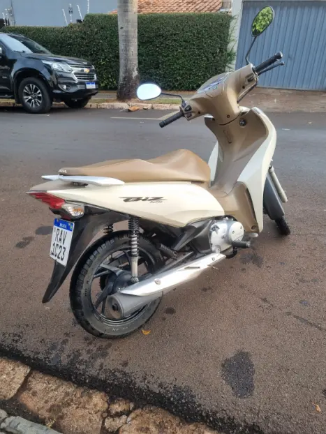 HONDA Biz 125 ES FLEX, Foto 5