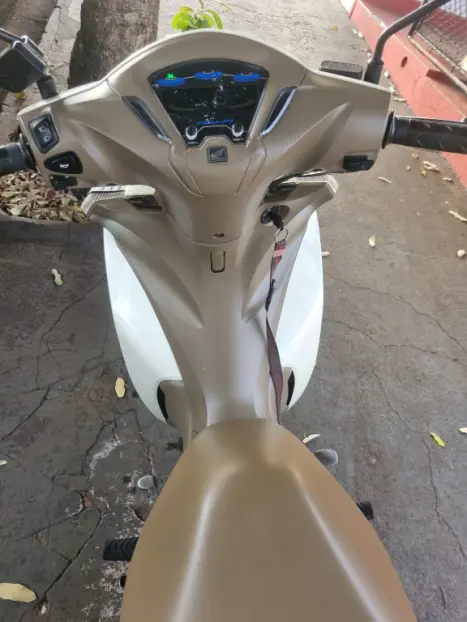 HONDA Biz 125 ES FLEX, Foto 9
