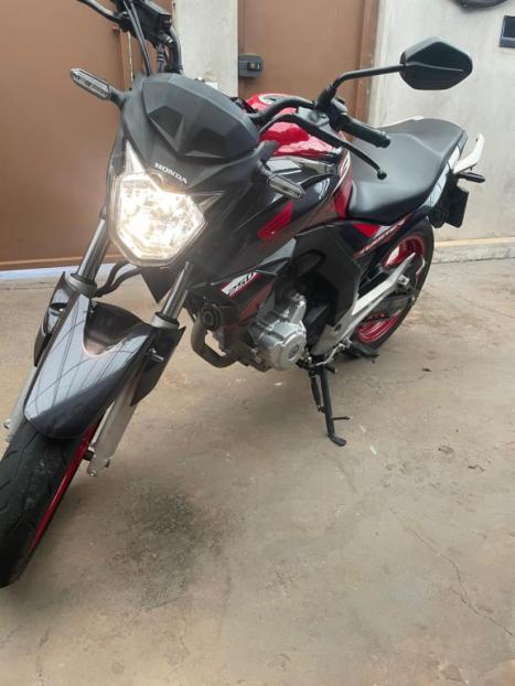 HONDA CB 250 F Twister FLEXONE, Foto 2