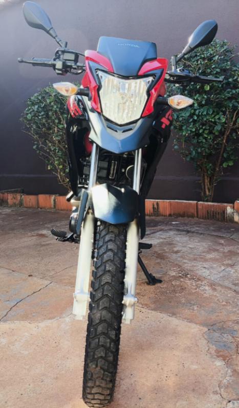 HONDA XRE 190 ABS, Foto 1