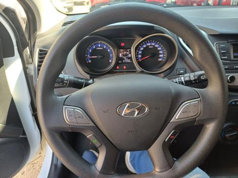 HYUNDAI HB 20 Hatch 1.6 16V 4P FLEX COMFORT PLUS AUTOMTICO, Foto 4