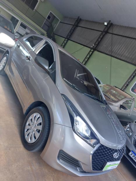 HYUNDAI HB 20 Hatch 1.0 12V 4P FLEX UNIQUE, Foto 2