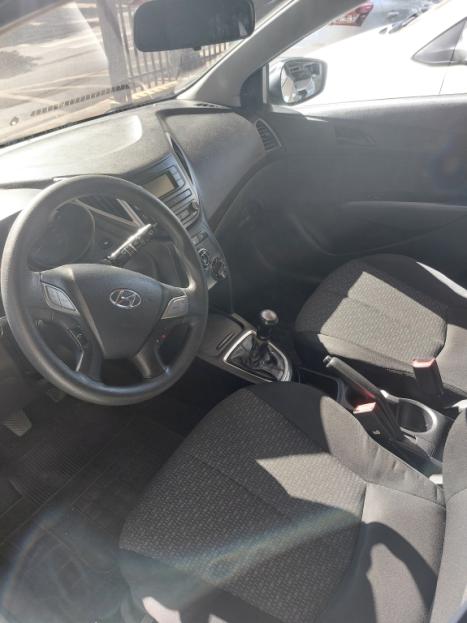 HYUNDAI HB 20 Hatch 1.0 12V 4P FLEX UNIQUE, Foto 7