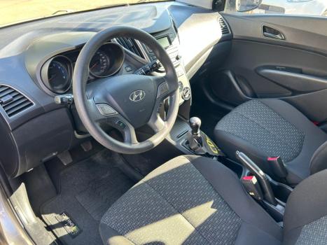 HYUNDAI HB 20 Hatch 1.0 12V 4P FLEX UNIQUE, Foto 4