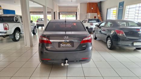 HYUNDAI HB 20 Sedan 1.0 12V 4P FLEX COMFORT COPA DO MUNDO, Foto 6