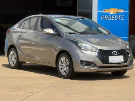 HYUNDAI HB 20 Sedan 1.0 12V 4P FLEX COMFORT PLUS, Foto 3