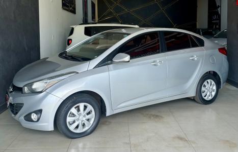 HYUNDAI HB 20 Sedan 1.6 16V 4P FLEX COMFORT PLUS, Foto 4