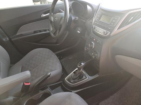 HYUNDAI HB 20 Sedan 1.6 16V 4P FLEX COMFORT PLUS AUTOMTICO, Foto 6