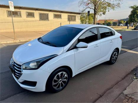 HYUNDAI HB 20 Sedan 1.6 16V 4P FLEX COMFORT PLUS AUTOMTICO, Foto 3