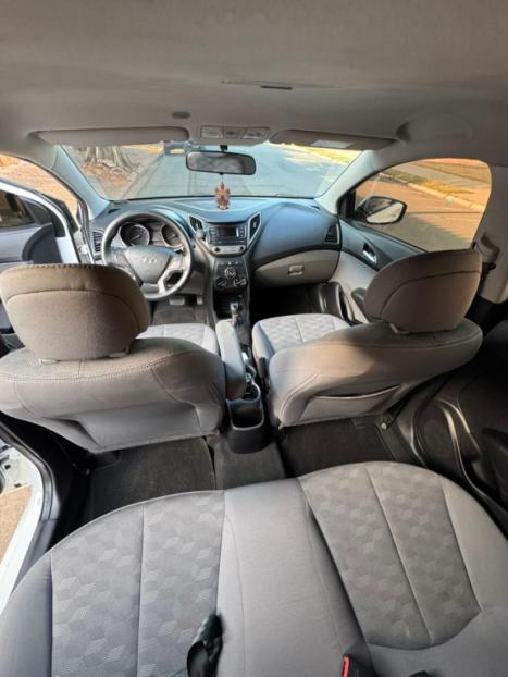 HYUNDAI HB 20 Sedan 1.6 16V 4P FLEX COMFORT PLUS AUTOMTICO, Foto 10