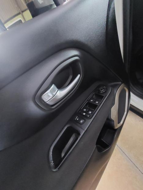 JEEP Renegade 1.8 16V 4P FLEX SPORT AUTOMTICO, Foto 10