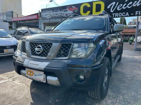 NISSAN Frontier 2.5 LE ATTACK 4X4 TURBO DIESEL CABINE DUPLA AUTOMTICO, Foto 2