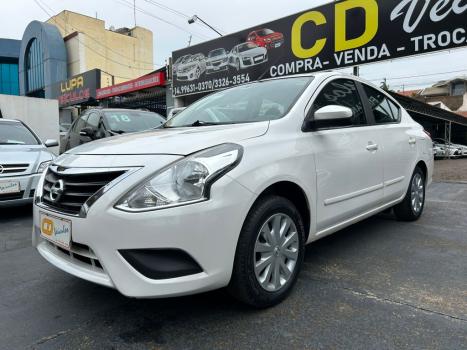 NISSAN Versa Sedan 1.0 4P FLEX S, Foto 1