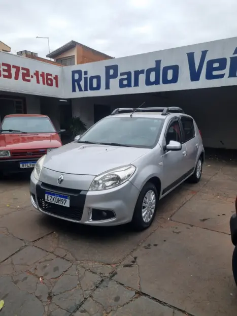 RENAULT Sandero 1.6 16V 4P FLEX SCE STEPWAY INTENSE X-TRONIC AUTOMTICO CVT, Foto 2