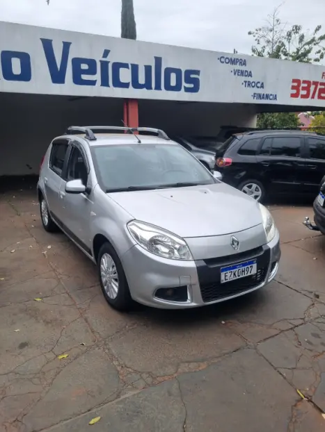 RENAULT Sandero 1.6 16V 4P FLEX SCE STEPWAY INTENSE X-TRONIC AUTOMTICO CVT, Foto 4
