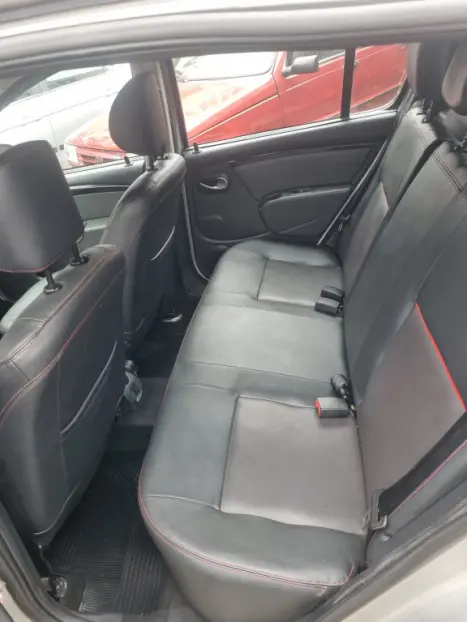 RENAULT Sandero 1.6 16V 4P FLEX SCE STEPWAY INTENSE X-TRONIC AUTOMTICO CVT, Foto 7