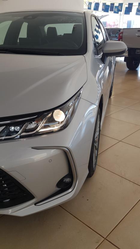 TOYOTA Corolla 2.0 16V 4P FLEX XEI DIRECT SHIFT AUTOMTICO CVT, Foto 10