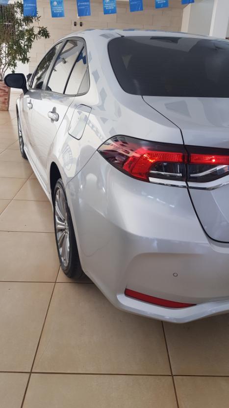 TOYOTA Corolla 2.0 16V 4P FLEX XEI DIRECT SHIFT AUTOMTICO CVT, Foto 11