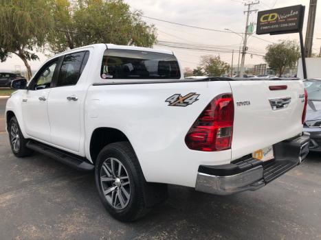 TOYOTA Hilux Caminhonete 2.8 16V SRV 4X4 DIESEL CABINE DUPLA AUTOMTICO, Foto 6