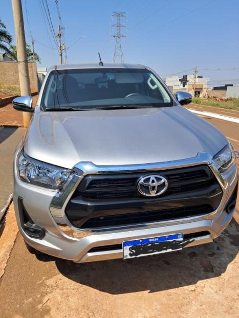 TOYOTA Hilux Caminhonete 2.8 16V SRV 4X4 DIESEL CABINE DUPLA AUTOMTICO, Foto 4