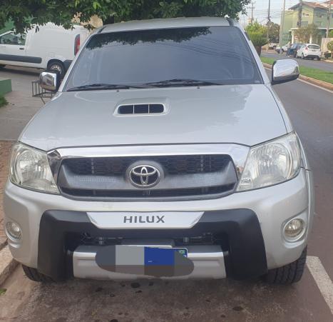 TOYOTA Hilux Caminhonete 3.0 4X4 TURBO DIESEL CABINE SIMPLES, Foto 4