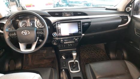 TOYOTA Hilux Caminhonete 2.8 16V SRX 4X4 TURBO DIESEL CABINE DUPLA AUTOMTICO, Foto 6