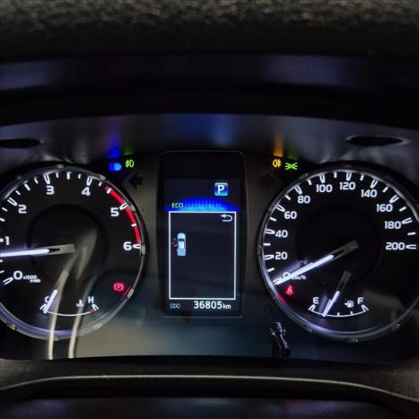 TOYOTA Hilux Caminhonete 2.8 16V SRX 4X4 TURBO DIESEL CABINE DUPLA AUTOMTICO, Foto 11