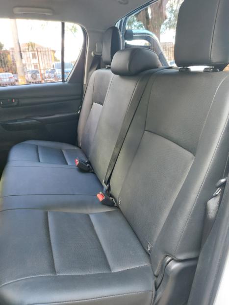 TOYOTA Hilux Caminhonete 2.8 16V  LOW M4FD 4X4 TURBO DIESEL CABINE DUPLA, Foto 8