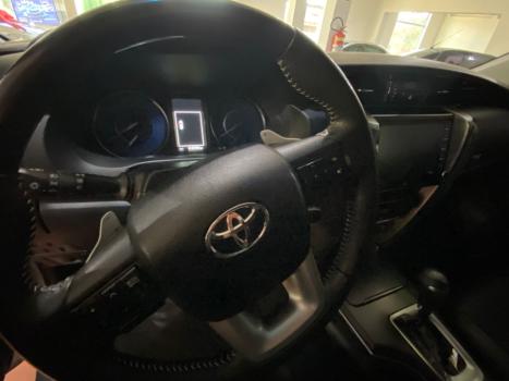 TOYOTA Hilux SW4 2.8 16V 4P SRX 4X4 7 LUGARES TURBO DIESEL AUTOMTICO, Foto 7