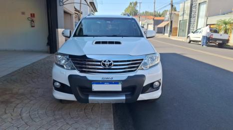 TOYOTA Hilux SW4 3.0 16V 4P SRV 4X4 7 LUGARES TURBO DIESEL AUTOMTICO, Foto 6