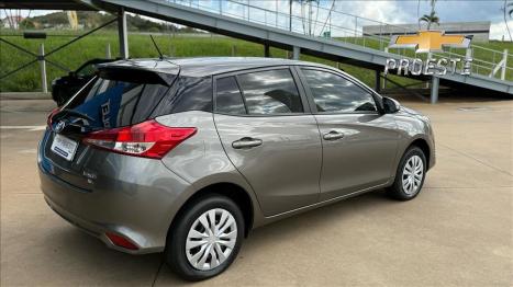 TOYOTA Yaris Hatch 1.3 16V 4P FLEX XL, Foto 8