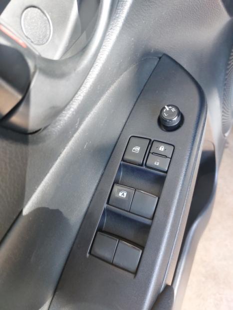 TOYOTA Yaris Hatch 1.3 16V 4P FLEX XL MULTIDRIVE AUTOMTICO CVT, Foto 9