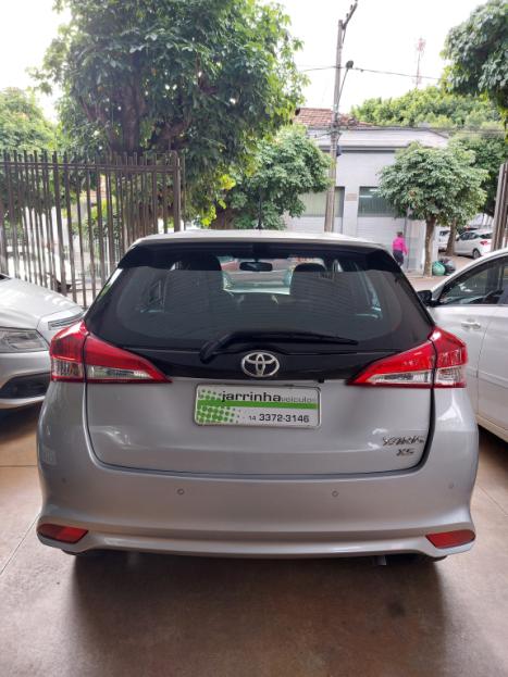 TOYOTA Yaris Hatch 1.5 16V 4P FLEX XS CONNECT MULTIDRIVE AUTOMTICO CVT, Foto 3