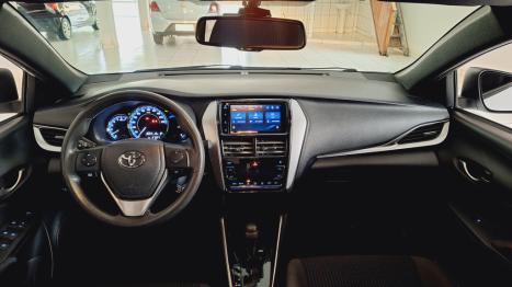 TOYOTA Yaris Hatch 1.3 16V 4P FLEX XL PLUS TECH MULTIDRIVE AUTOMTICO CVT, Foto 7