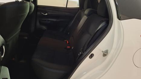 TOYOTA Yaris Hatch 1.3 16V 4P FLEX XL PLUS TECH MULTIDRIVE AUTOMTICO CVT, Foto 12